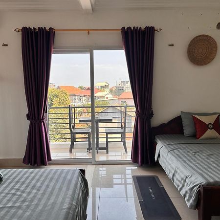 Albergue Bed & Bedzzz Ciudad de Siem Riep Exterior foto