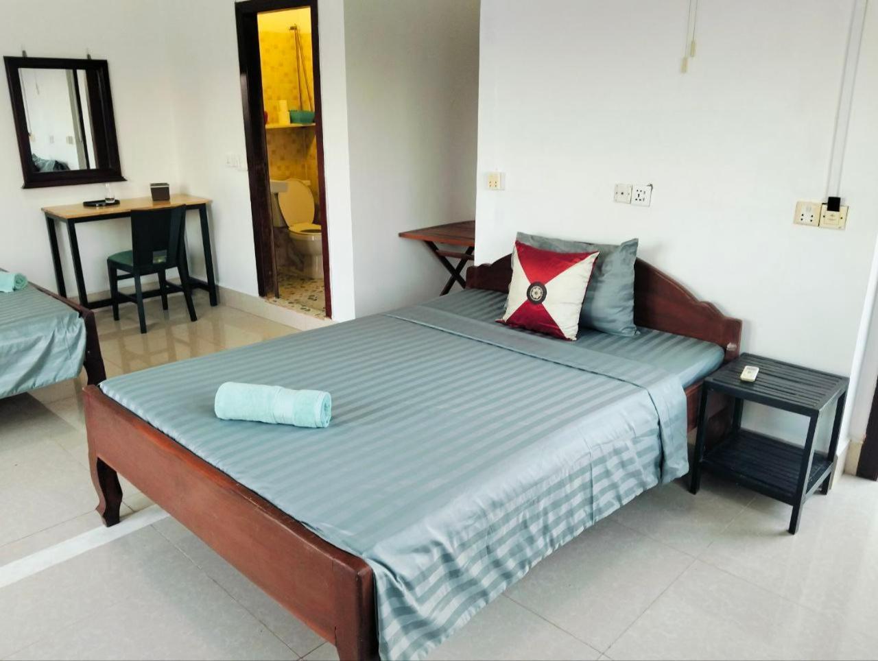Albergue Bed & Bedzzz Ciudad de Siem Riep Exterior foto
